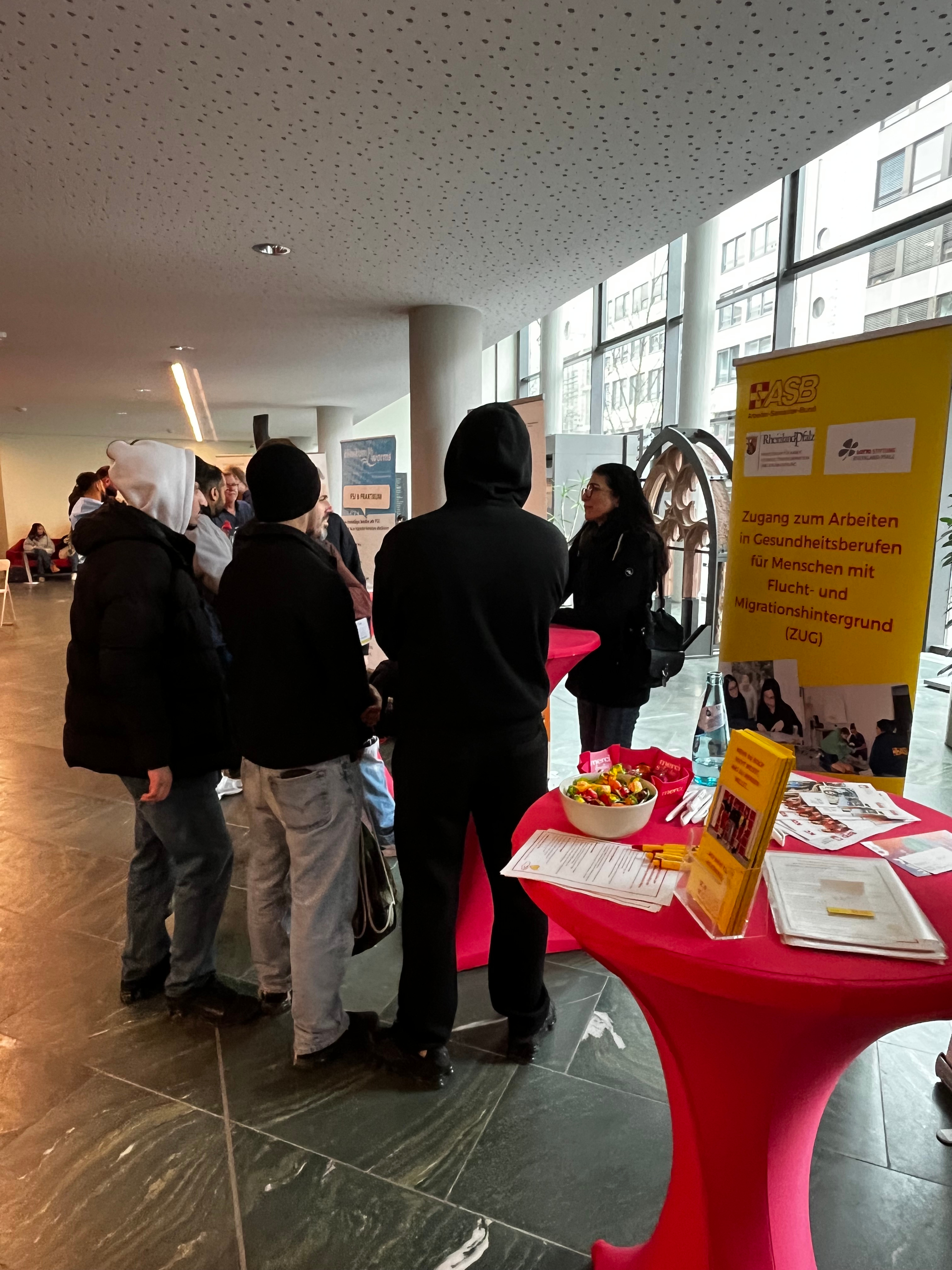 2. Mainzer Ausbildungsmesse: Großes Interesse für die Pflege